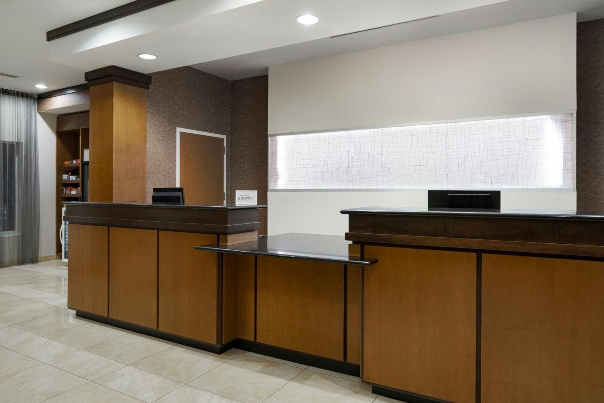 Fairfield Inn & Suites Louisville East Exterior photo